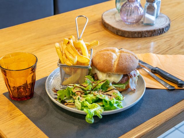 Le Rocher Blanc Zenchef_lerocherblanc_lesadrets_2.jpg